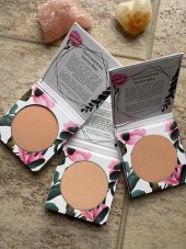 Fixační minerální pudr s SPF 15 - špatně slisovaný