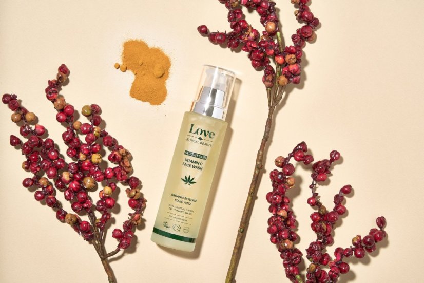 Superfood odličovací gel s vitamínem C